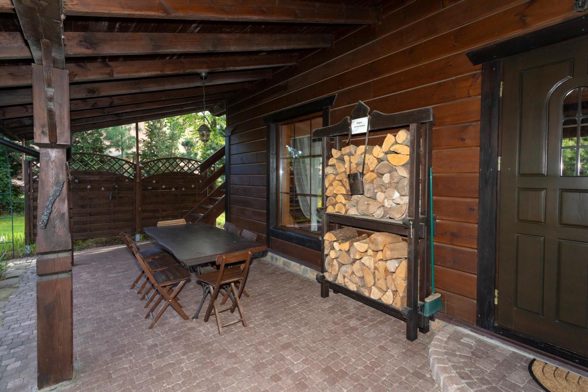 Dom Pod Lipa Villa Jaminy ภายนอก รูปภาพ