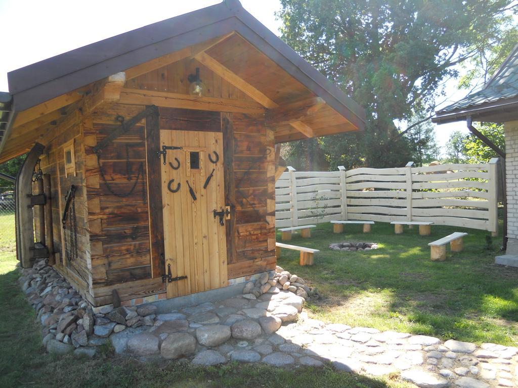 Dom Pod Lipa Villa Jaminy ภายนอก รูปภาพ