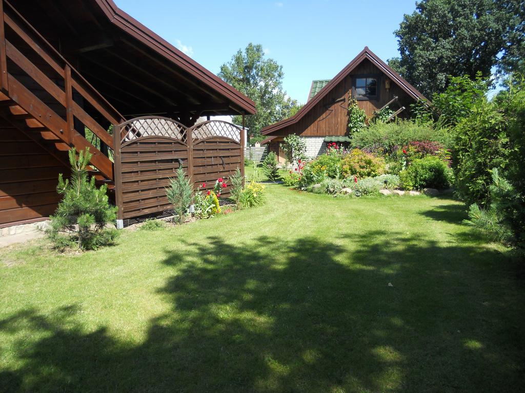Dom Pod Lipa Villa Jaminy ภายนอก รูปภาพ